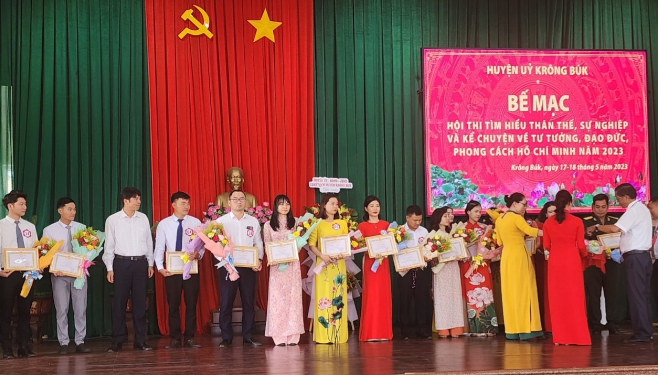 40498db8b510194e4001 (1)